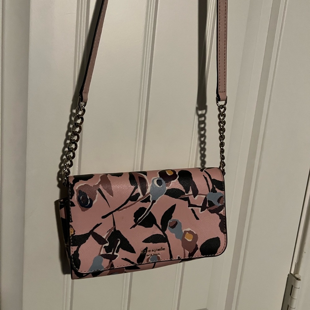 Kate Spade Cameron flap Crossbody Purse in pink multi floral